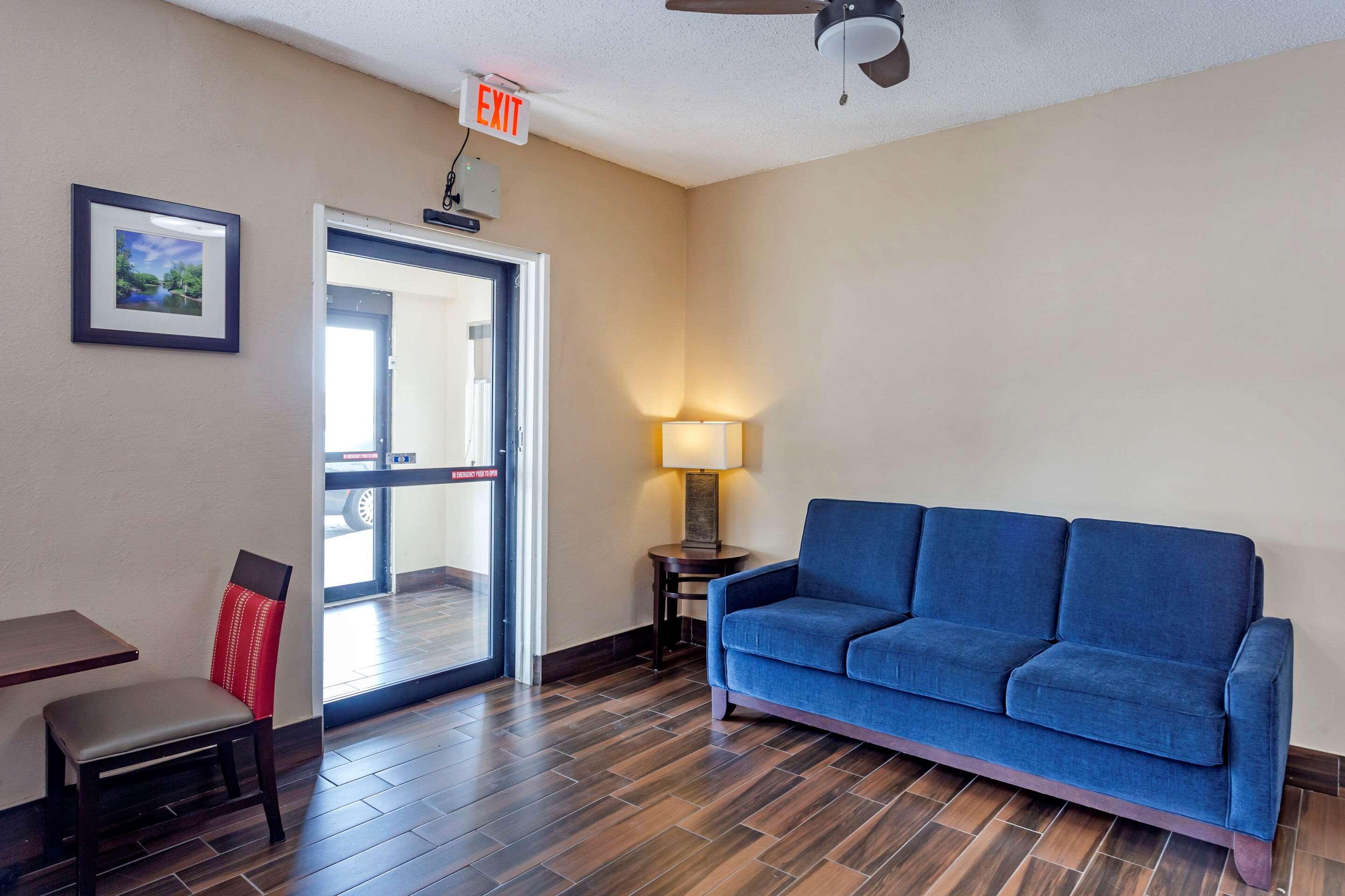 Comfort Inn Rockford Near Casino District Экстерьер фото